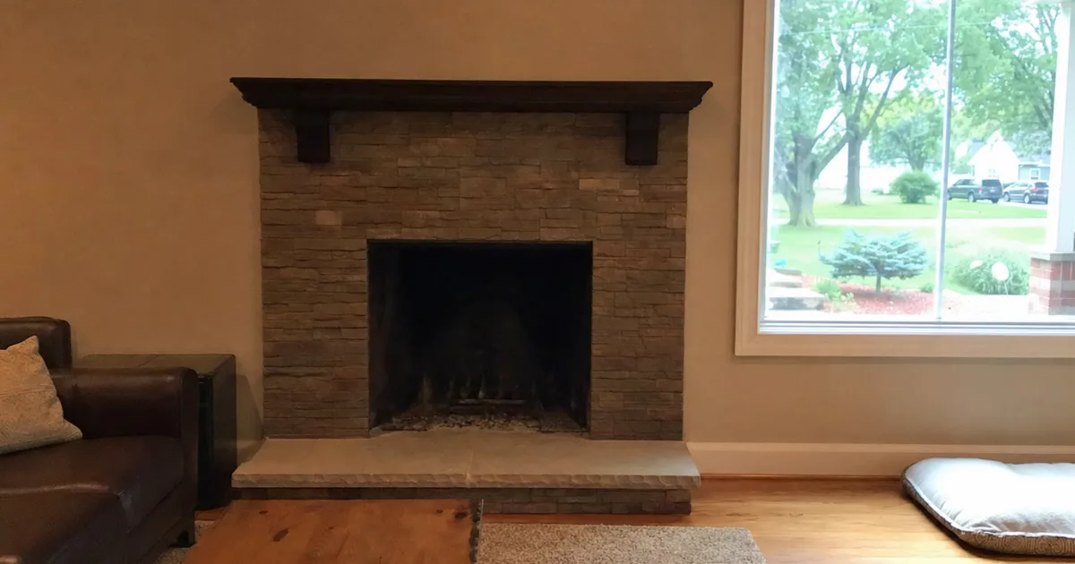 A Living Room Fireplace in Prospect Heights, IL